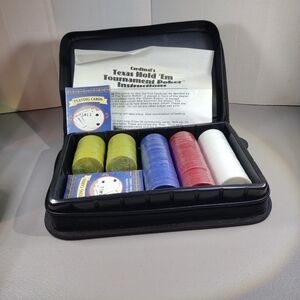 Texas Hold 'Em Poker Set with Multicolor Chips